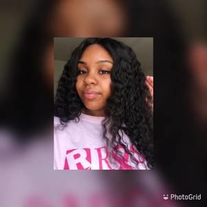 Meet your Posher, Elise